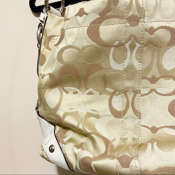 Coach• signature medium Carly bag gold and white - Picture 2 of 14